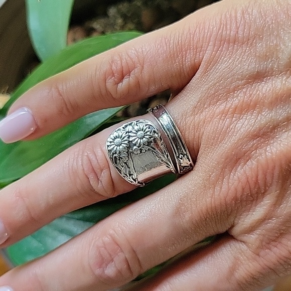 Jewelry - Sunflower Spoon Ring, adjustable